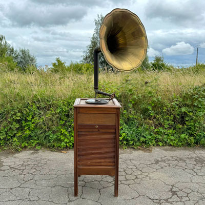 phonographe_meuble