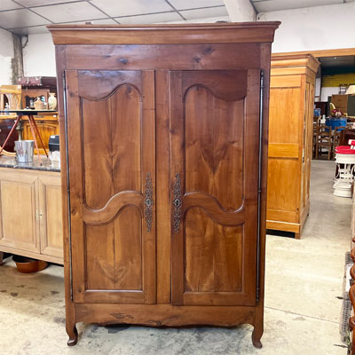 armoire_ancienne_merisier