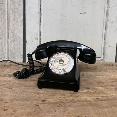 telephone_ancien_bakelite_cadran