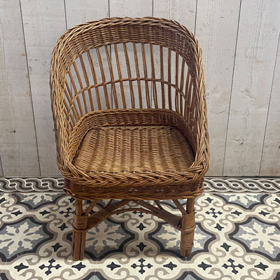 fauteuil_rotin_enfant_ancien