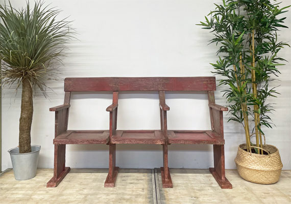 banc_ancien_patine_rouge