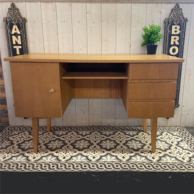 bureau_vintage