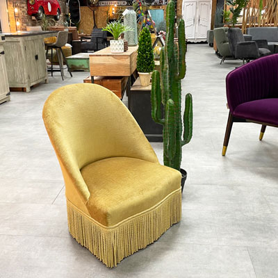 fauteuil_frange_velours_ocre