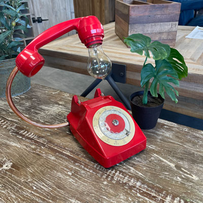 lampe_telephone_rouge