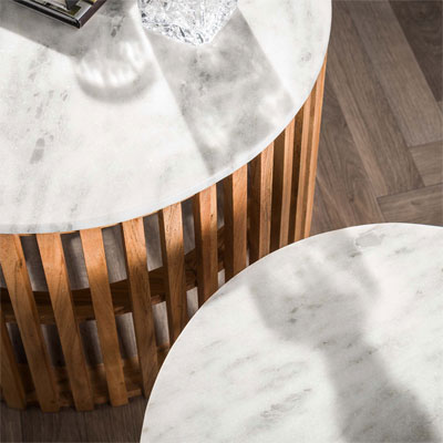 tables_basses_rondes_manguier_marbre_blanc